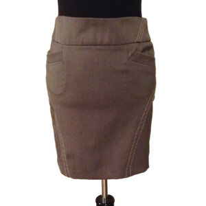 XOXO PENCIL SKIRT ✨✨✨